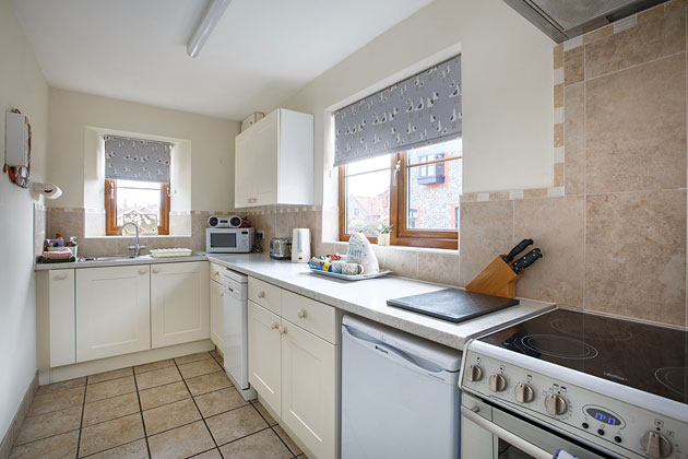 Stable End Cottage's galley kitchen