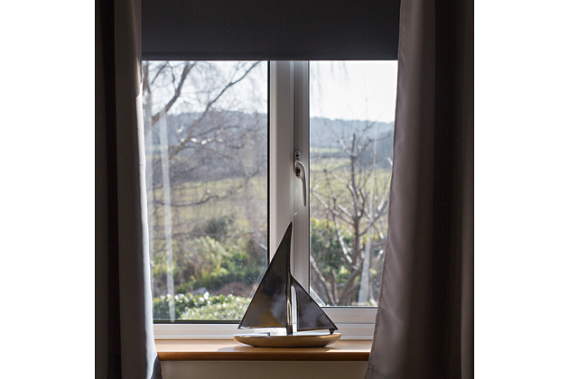 The Driftway Cottage's king size bedroom views over the countryside