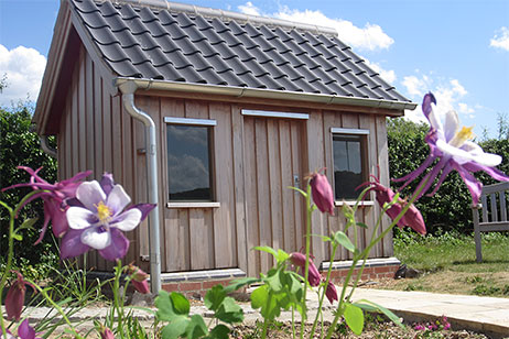 'Middleton Cottage' play house